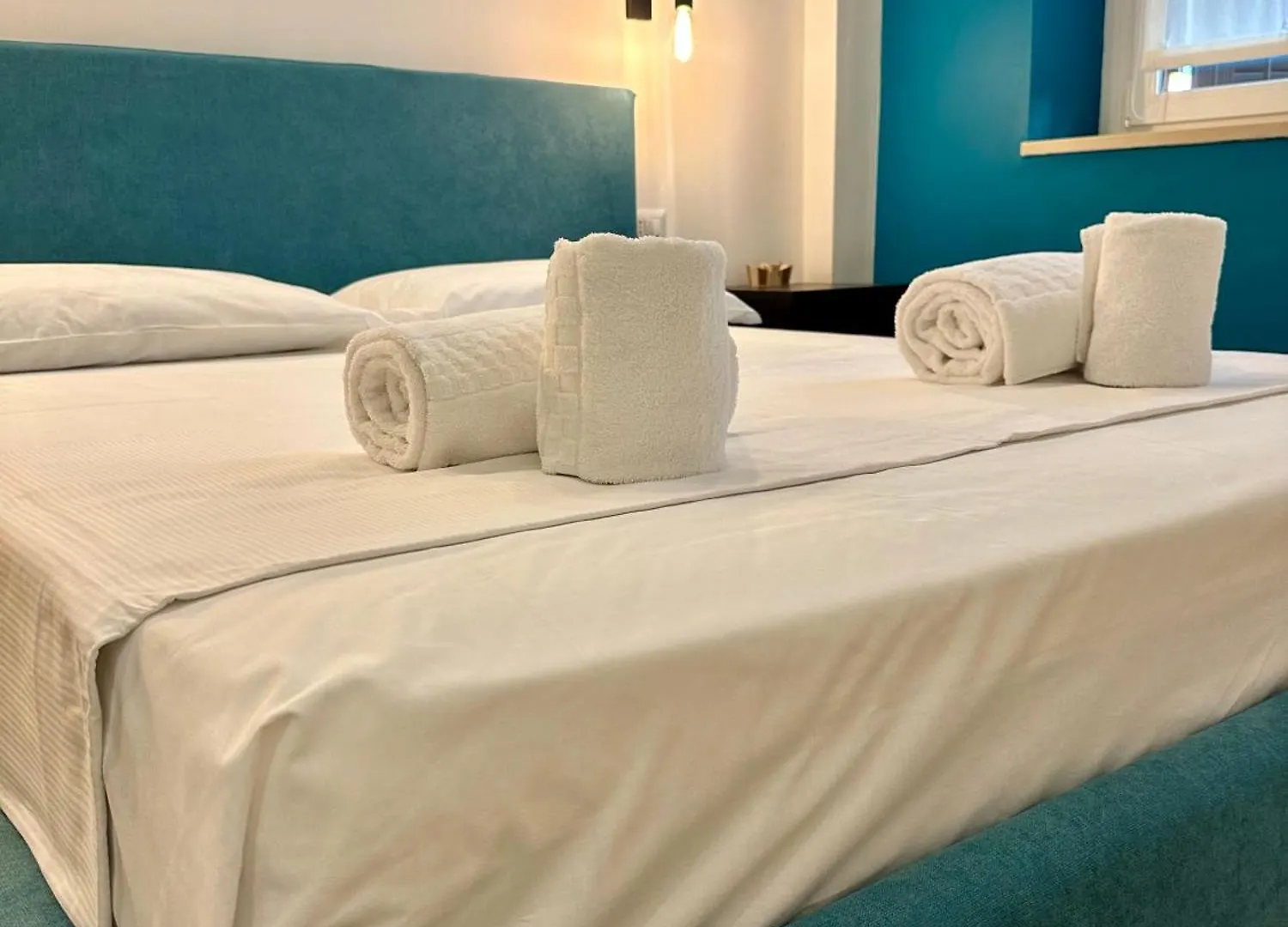 Lr Deluxe Apartments - Porta Venezia - Bilocale Con Giardino Privato Милан